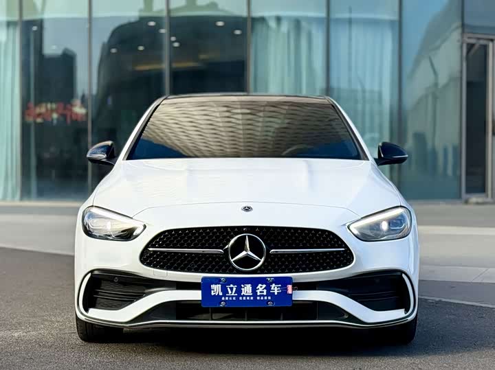 Фото 2 - Mercedes-Benz C-Class