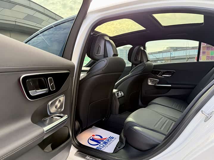 Фото 6 - Mercedes-Benz C-Class