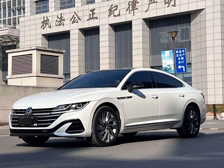 Фото 1 - Volkswagen CC