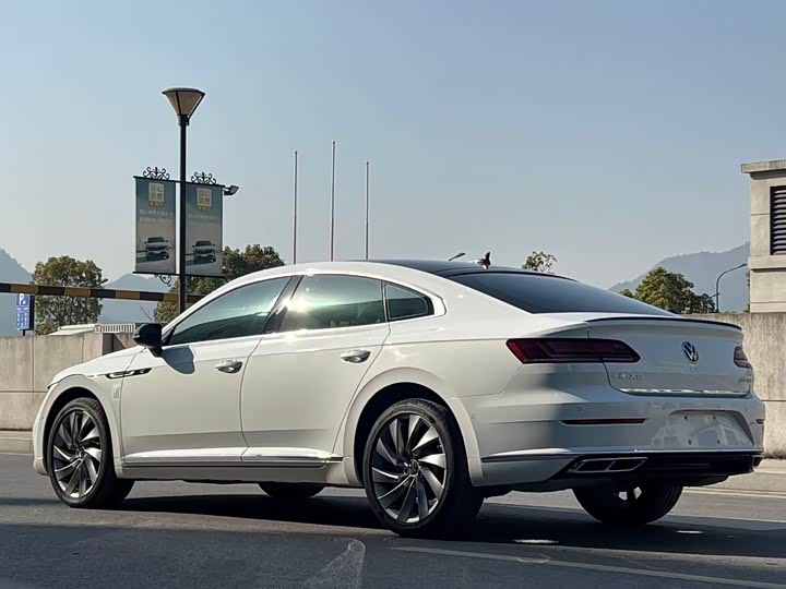 Фото 9 - Volkswagen CC