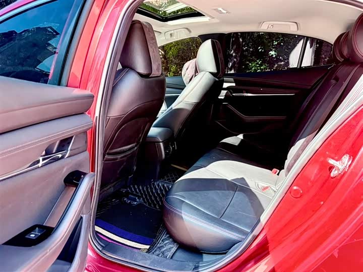 Фото 6 - Mazda 3 (Axela)