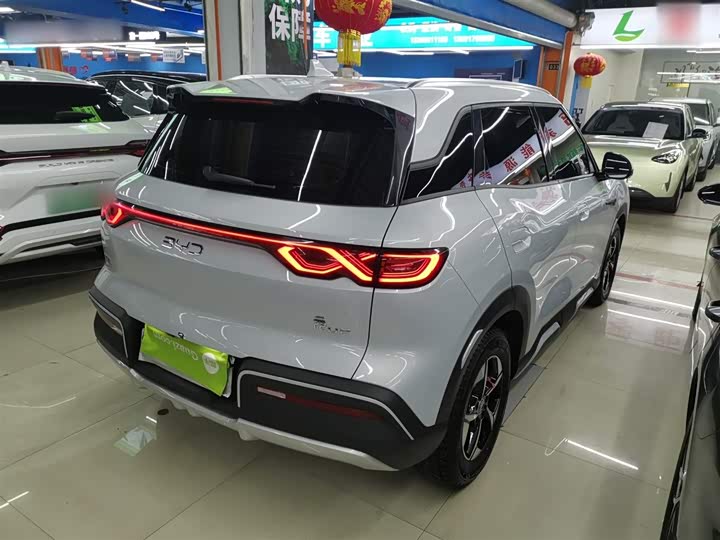 Фото 7 - BYD Yuan Up