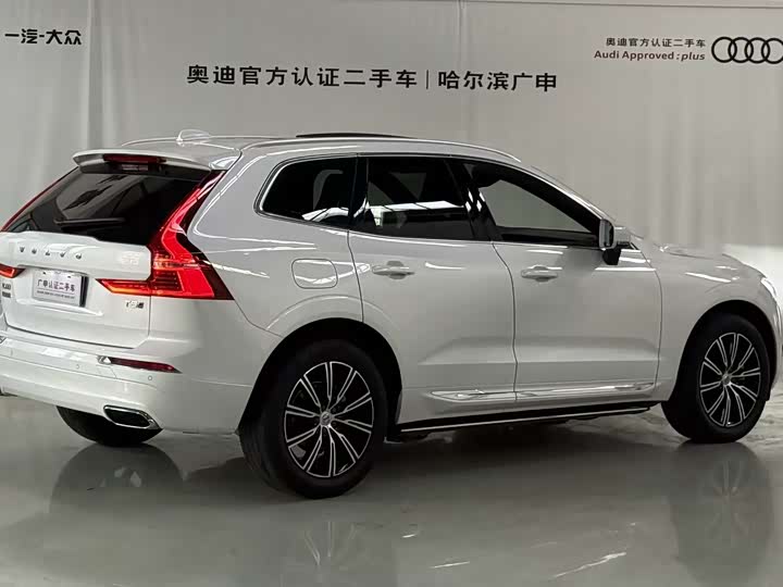 Фото 3 - Volvo XC60