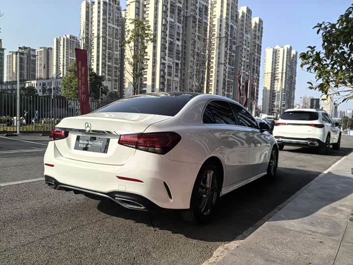 Фото 7 - Mercedes-Benz A-Class