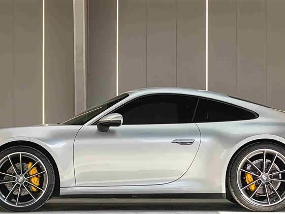 Фото 6 - Porsche 911