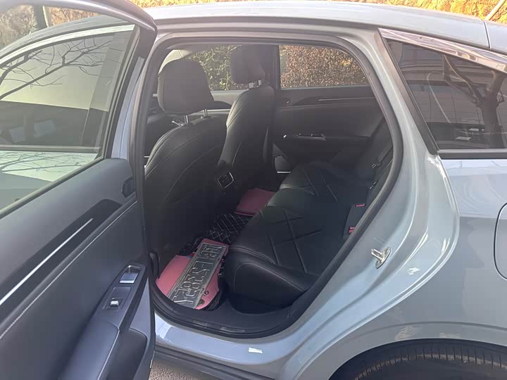 Фото 5 - Geely Galaxy L6