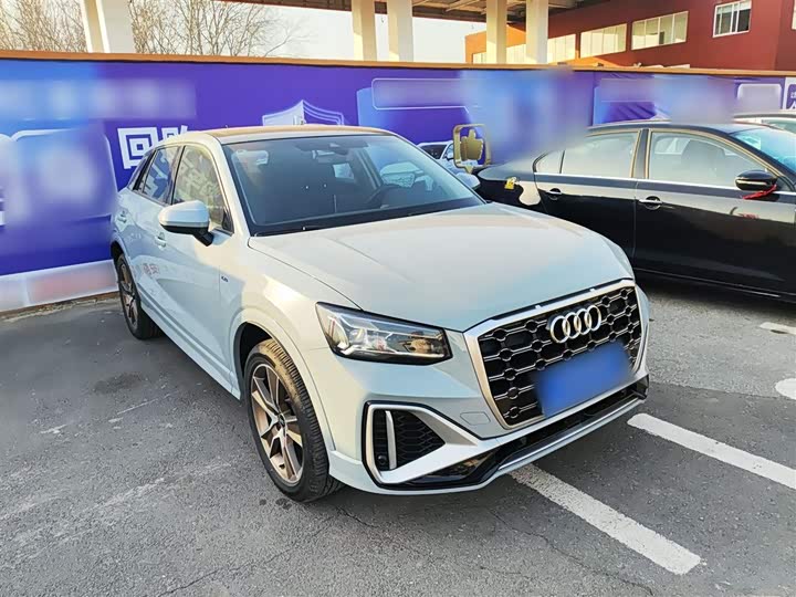 Фото 4 - Audi Q2L