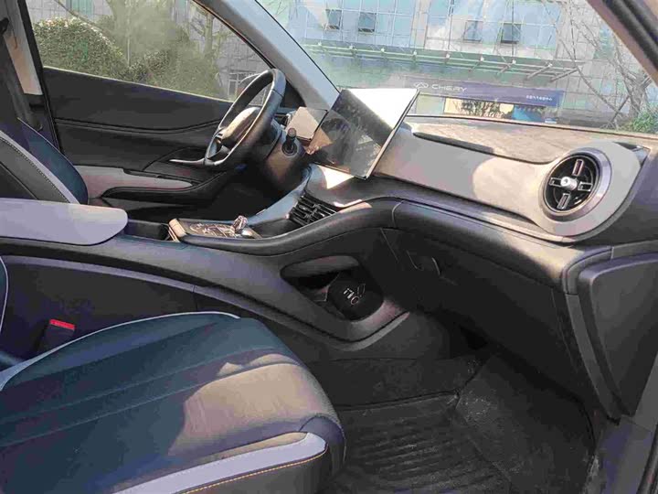 Фото 5 - BYD Sea Lion 05 DM-i Hybrid