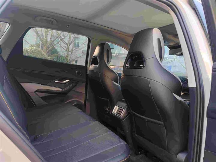 Фото 6 - BYD Sea Lion 05 DM-i Hybrid