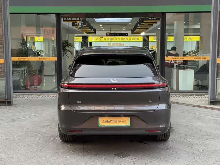 Фото 5 - LiXiang L6