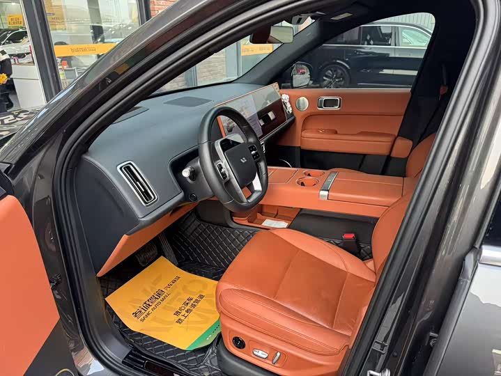 Фото 8 - LiXiang L6