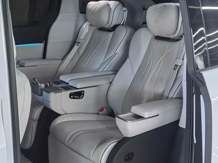 Фото 7 - XPeng X9