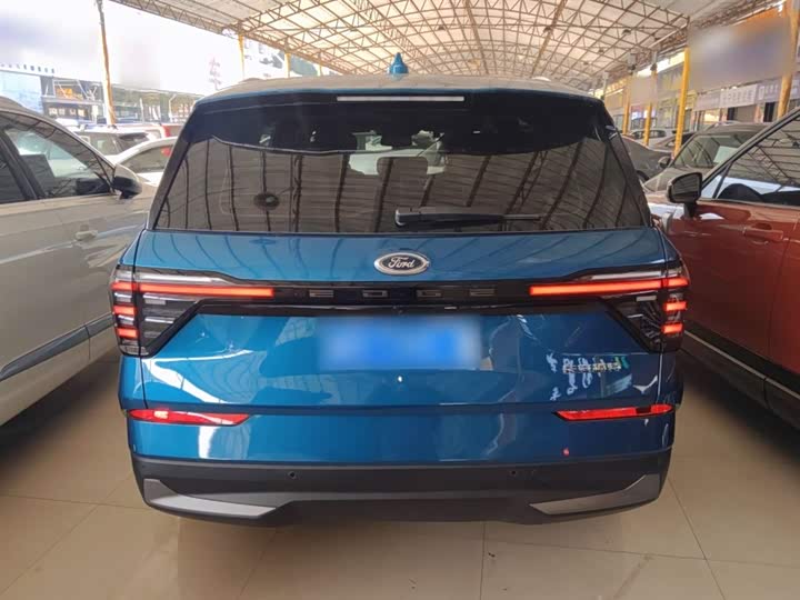 Фото 6 - Ford Edge