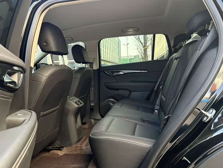 Фото 6 - Buick Envision Plus