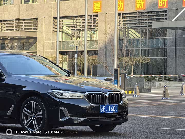 Фото 9 - BMW 5 Series