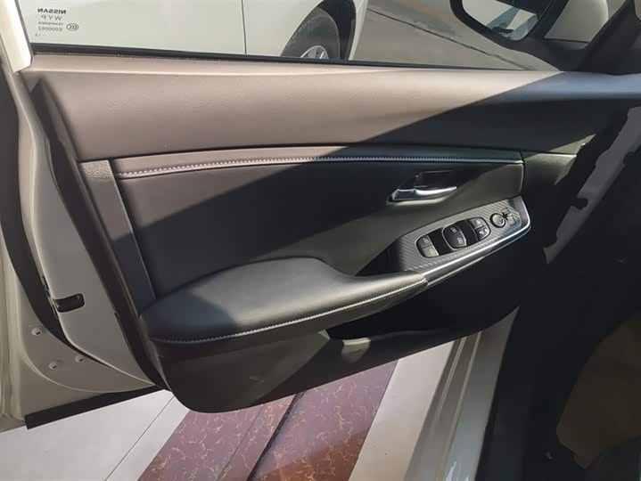 Фото 7 - Nissan Sylphy