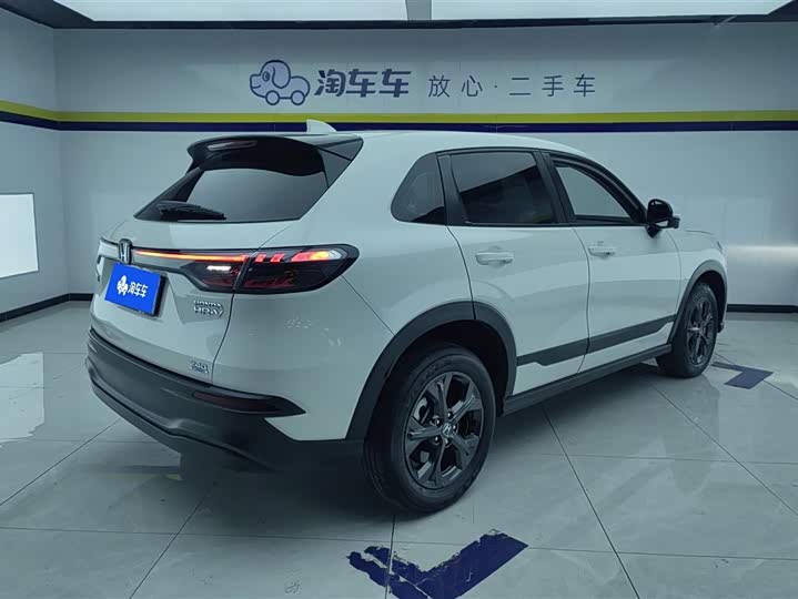 Фото 3 - Honda HR-V