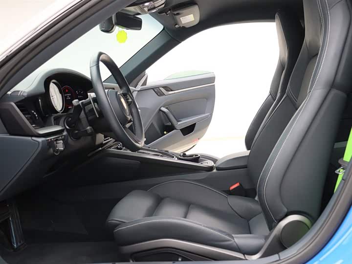 Фото 3 - Porsche 911