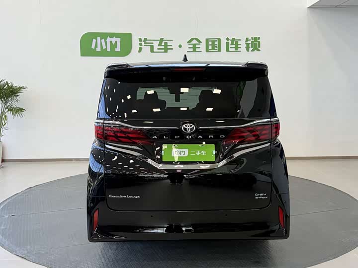 Фото 7 - Toyota Alphard