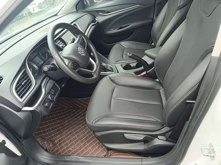Фото 8 - Buick Excelle GT
