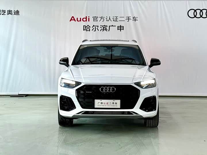 Фото 2 - Audi Q5L