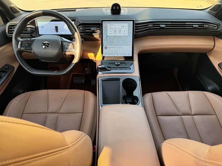 Фото 6 - Nio ES8