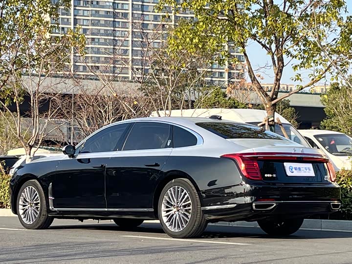 Фото 4 - Hongqi H9