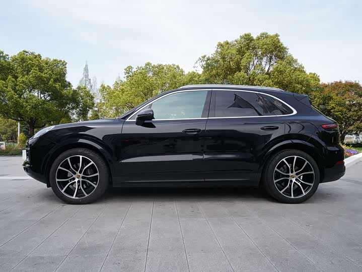 Фото 3 - Porsche Cayenne