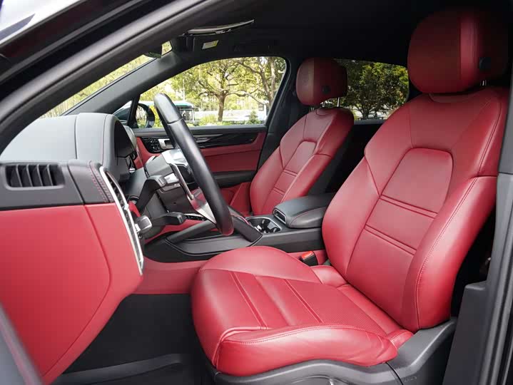 Фото 4 - Porsche Cayenne