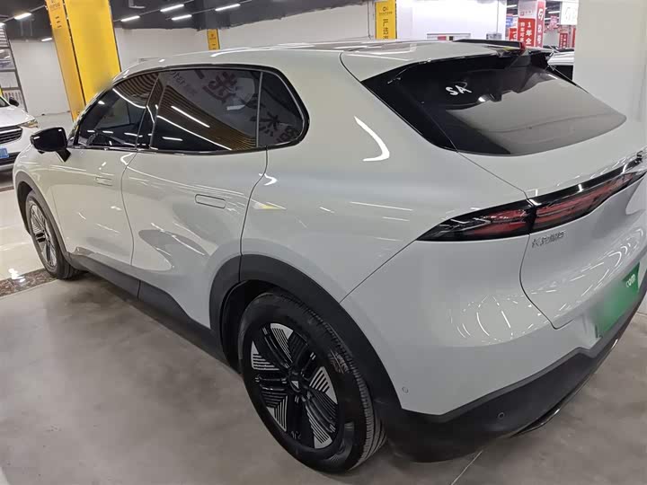 Фото 5 - Changan Deepal S05