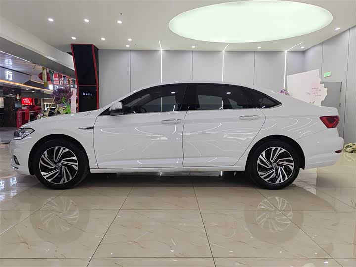 Фото 6 - Volkswagen Sagitar L