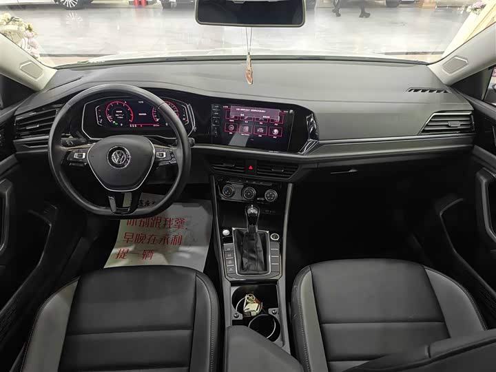 Фото 9 - Volkswagen Sagitar L