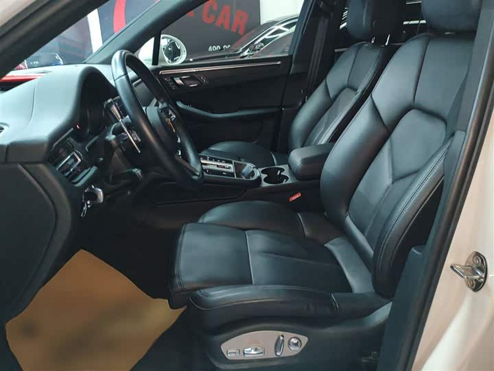 Фото 7 - Porsche Macan