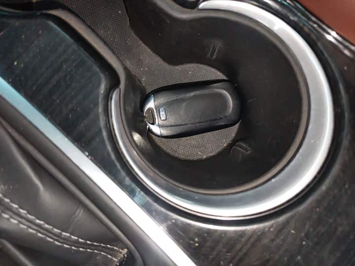 Фото 9 - Buick Envision Plus