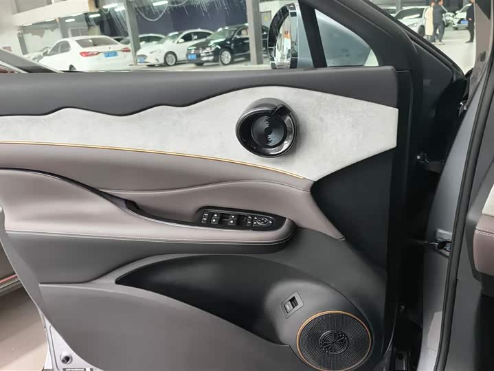 Фото 7 - BYD Frigate 07