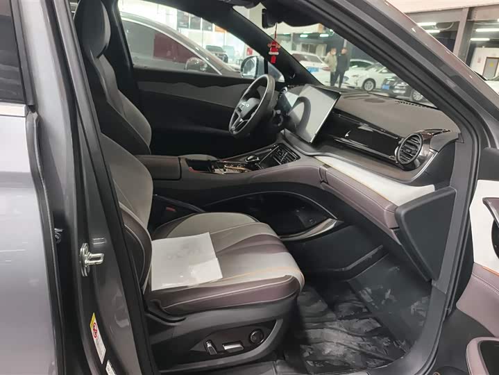 Фото 8 - BYD Frigate 07