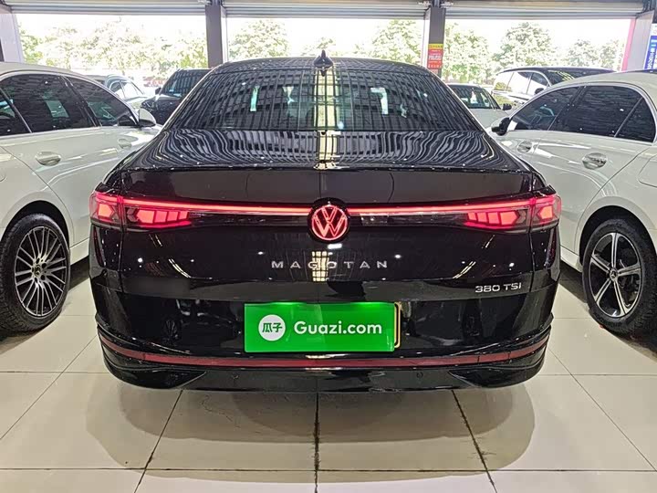 Фото 6 - Volkswagen Magotan