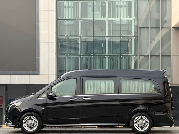 Фото 4 - Mercedes-Benz Vito