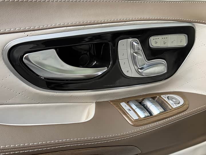 Фото 5 - Mercedes-Benz Vito