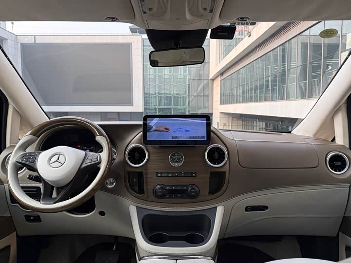 Фото 8 - Mercedes-Benz Vito