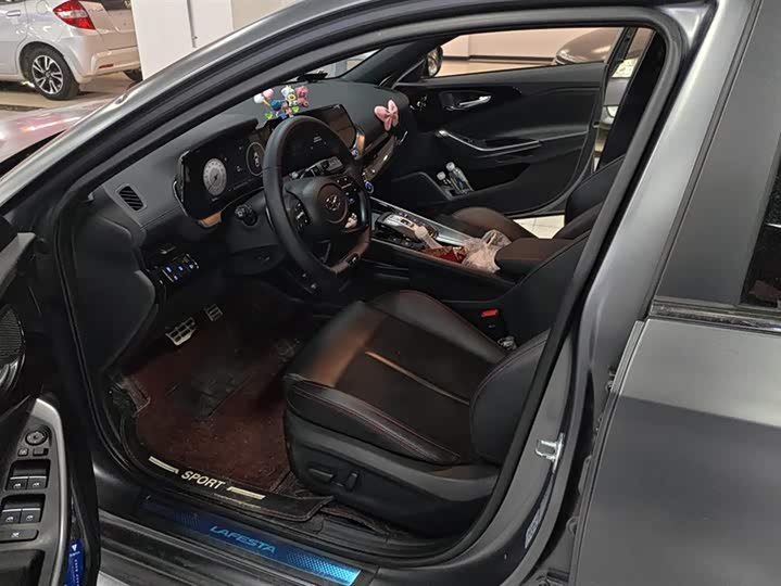 Фото 9 - Hyundai Lafesta