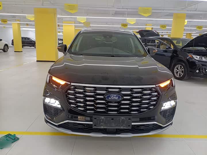 Фото 3 - Ford Equator