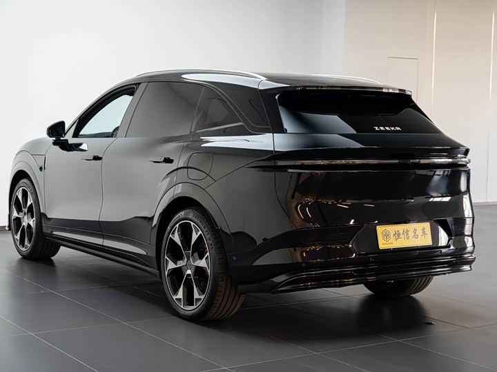 Фото 5 - Zeekr 7X