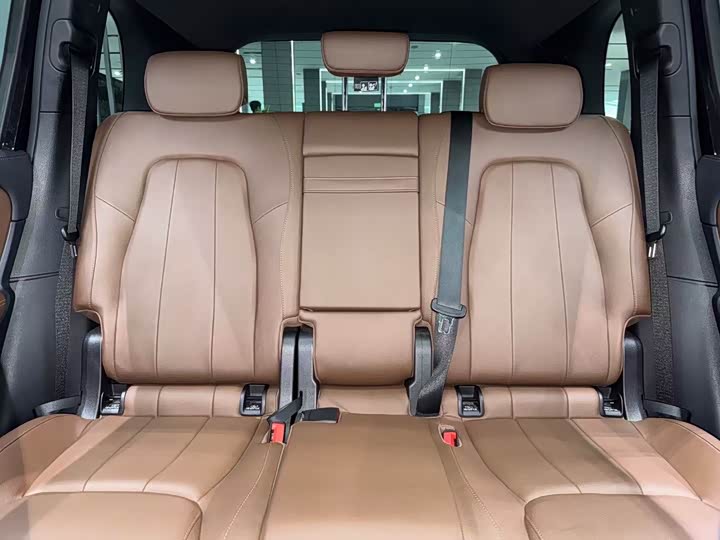 Фото 7 - Mercedes-Benz GLB-Class