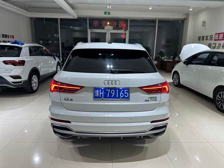 Фото 5 - Audi Q3