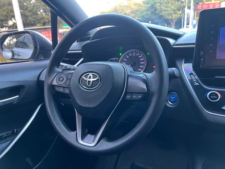 Фото 6 - Toyota Levin