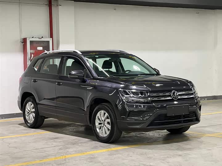 Фото 3 - Volkswagen Tharu