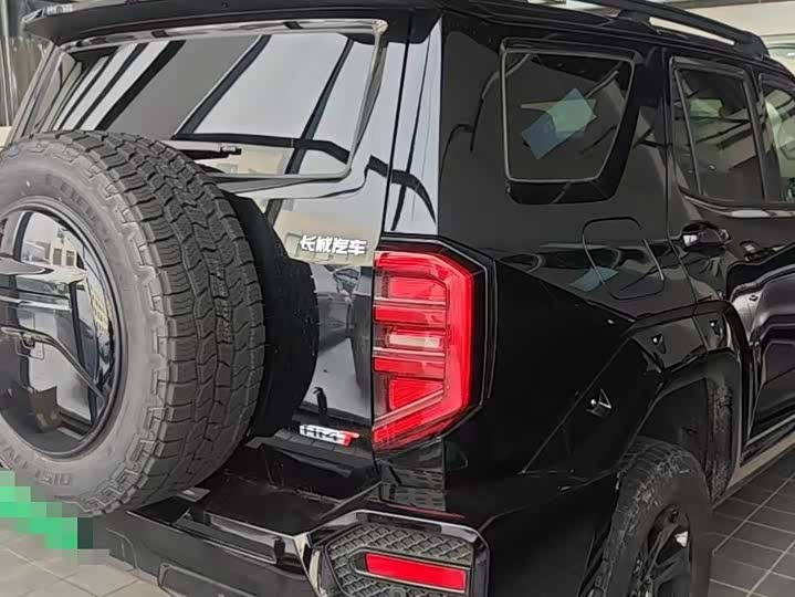 Фото 4 - Tank 400 Hybrid