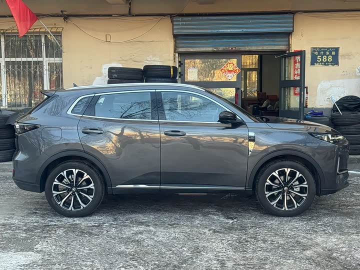 Фото 6 - Changan CS55 Plus Hybrid