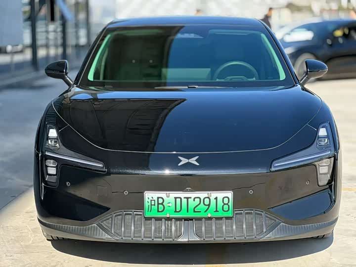 Фото 2 - XPeng Mona M03